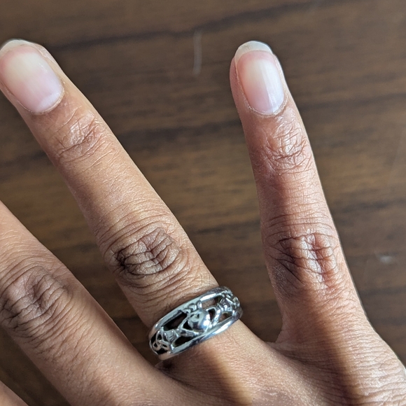 Zales Jewelry - ZALES Elegant Silver Claddagh Ring